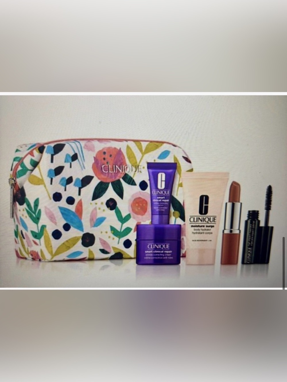 Clinique - 6 Piece Gift for Spring 2026, Macy's - Sealed Bag